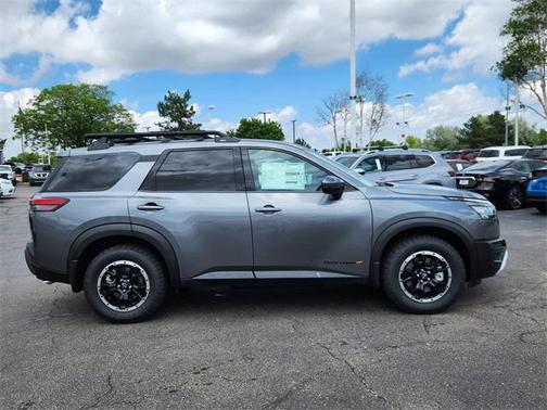 2025 Nissan Pathfinder Rock Creek 4WD