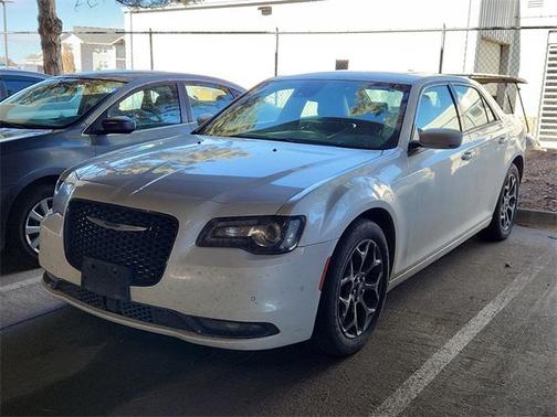 2016 Chrysler 300 S