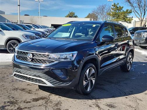 2024 Volkswagen Taos 1.5T SE