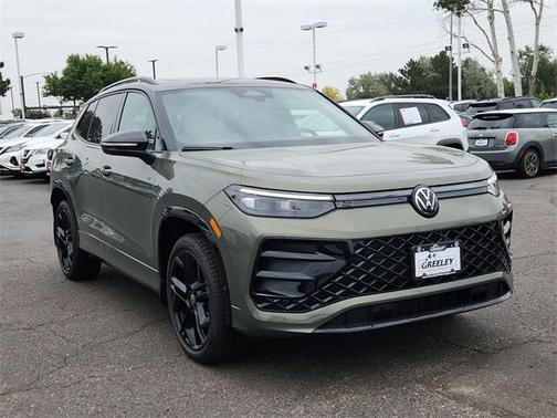 2025 Volkswagen Tiguan 2.0T SE R-Line Black 4MOTION