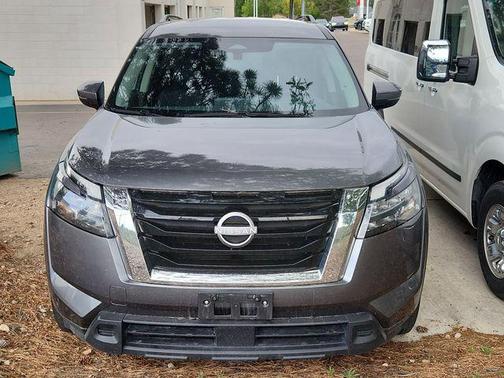 Gun Metallic 2024 Nissan Pathfinder SV 4WD