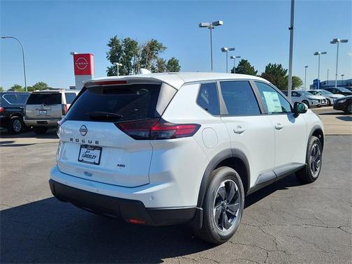 2026 Nissan Rogue SV