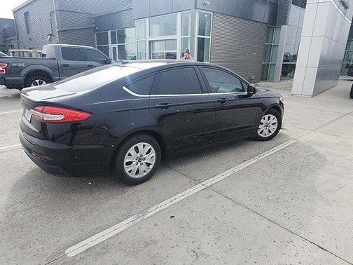 2019 Ford Fusion S