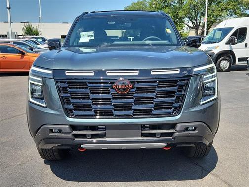 2025 Nissan Armada PRO-4X 4WD