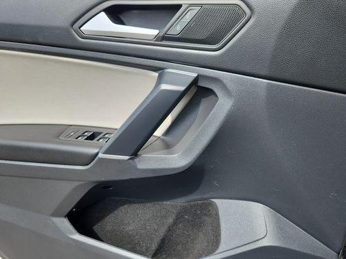 2020 Volkswagen Tiguan 2.0T SE 4MOTION