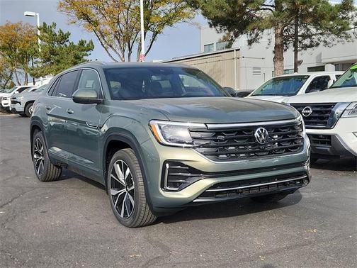 2026 Volkswagen Atlas Cross Sport 2.0T SEL Premium