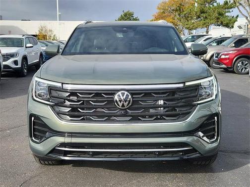 2026 Volkswagen Atlas Cross Sport 2.0T SEL Premium