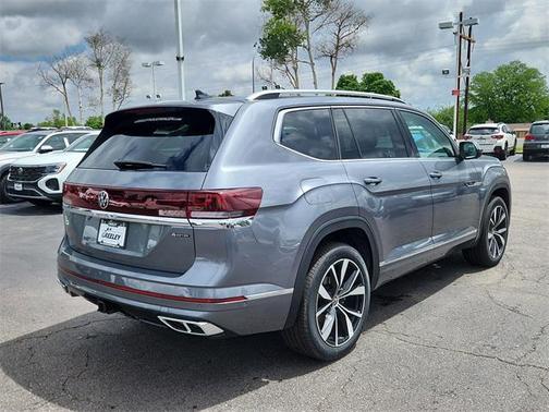 2025 Volkswagen Atlas 2.0T SEL Premium R-Line 4MOTION