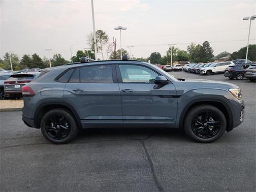 2026 Volkswagen Atlas Cross Sport 2.0T SEL