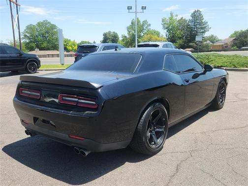 2016 Dodge Challenger R/T