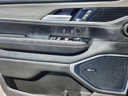 Silver Zynith 2024 Jeep Wagoneer Series II 4x4