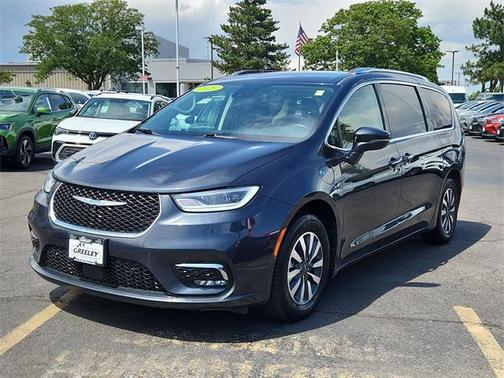 2021 Chrysler Pacifica Hybrid Touring L