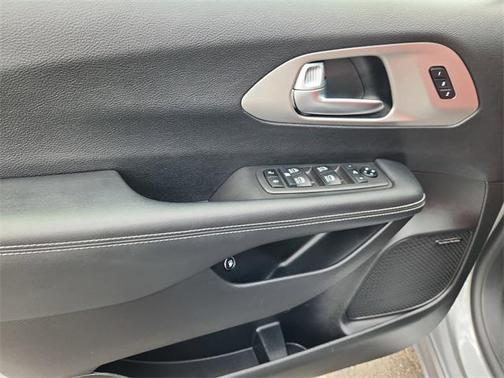 2021 Chrysler Pacifica Hybrid Limited