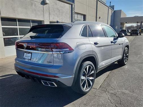 2025 Volkswagen Atlas Cross Sport 2.0T SEL Premium