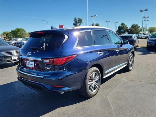 2020 INFINITI QX60 Luxe