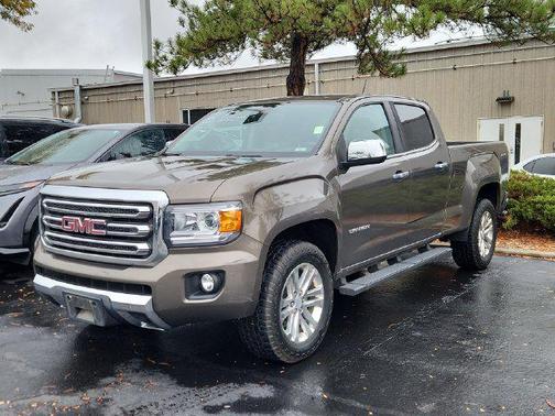 Bronze Alloy Metallic 2017 GMC Canyon SLT