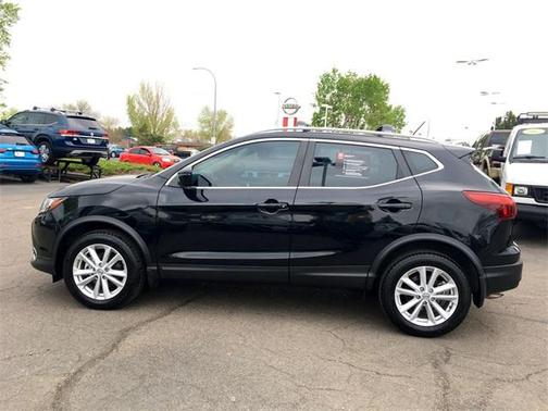 2018 Nissan Rogue Sport SV