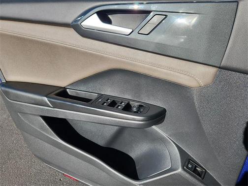 2022 Volkswagen Taos 1.5T SEL