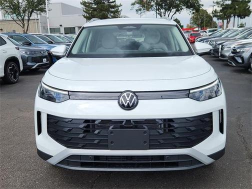 2025 Volkswagen Tiguan 2.0T SE 4MOTION