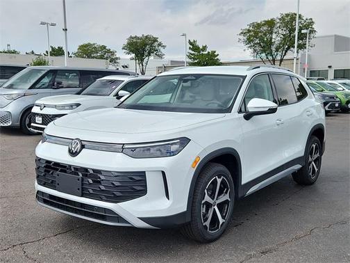 2025 Volkswagen Tiguan 2.0T SE 4MOTION