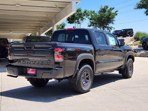Super Black 2026 Nissan Frontier PRO-4X