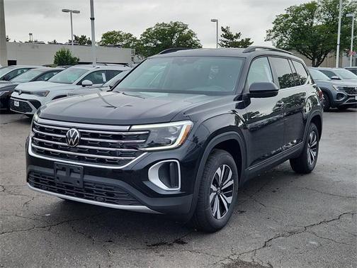 2025 Volkswagen Atlas 2.0T SE