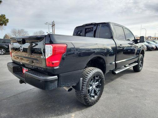 2018 Nissan Titan XD SV