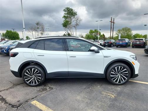 2025 Volkswagen ID.4 AWD Pro