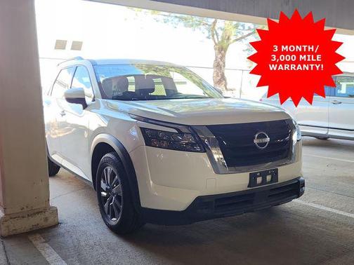 Glacier White 2024 Nissan Pathfinder SV 4WD