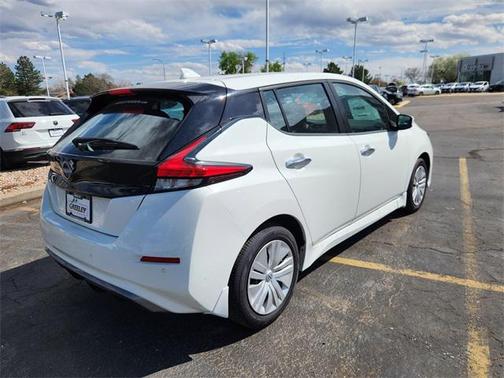 2025 Nissan Leaf S