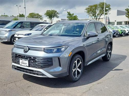 2025 Volkswagen Tiguan 2.0T SE 4MOTION