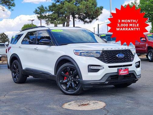 Star White Metallic Tri-Coat 2023 Ford Explorer ST