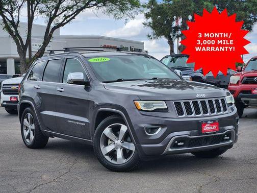 Granite Crystal Metallic Clearcoat 2016 Jeep Grand Cherokee Overland