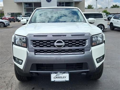 2025 Nissan Frontier SV