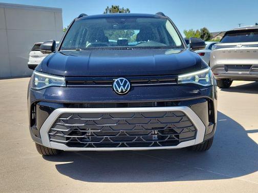 Deep Black 2026 Volkswagen Taos S