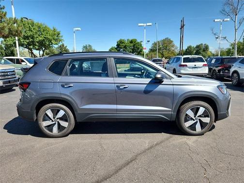 2025 Volkswagen Taos 1.5T S
