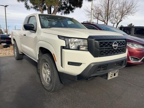2022 Nissan Frontier S