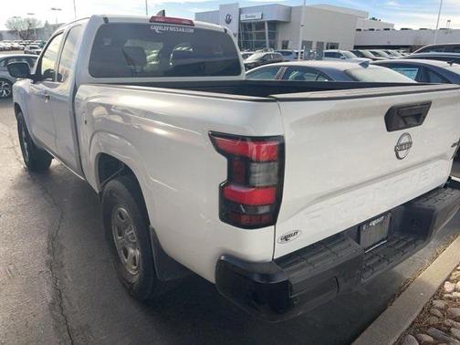 2022 Nissan Frontier S