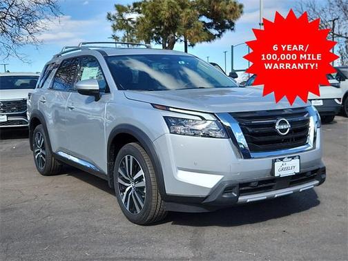 2025 Nissan Pathfinder Platinum 4WD