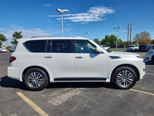 2024 Nissan Armada SL 4WD