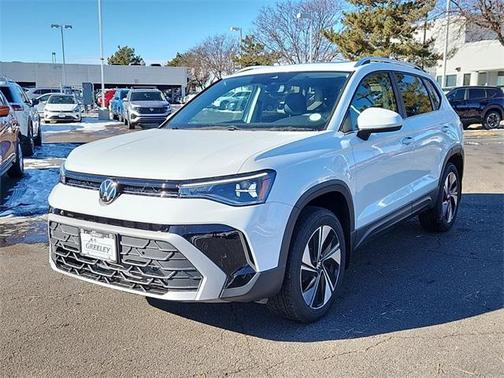 2025 Volkswagen Taos 1.5T SE