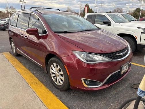 2019 Chrysler Pacifica Touring L