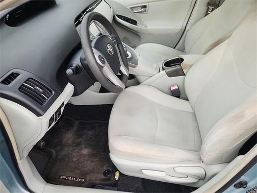 2013 Toyota Prius Two