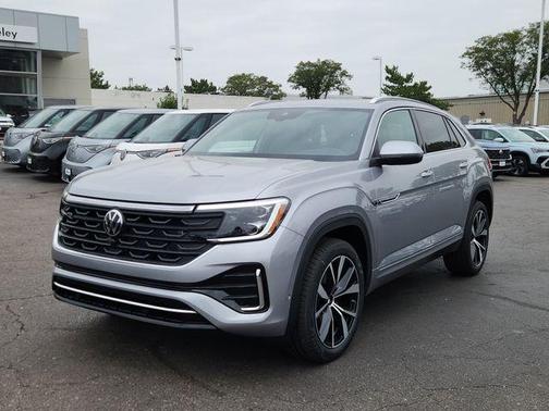 Silver Mist 2026 Volkswagen Atlas Cross Sport 2.0T SEL Premium