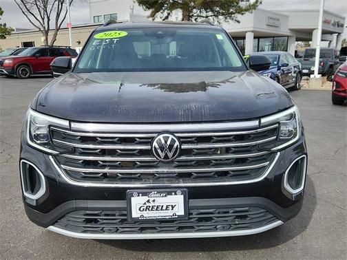 2025 Volkswagen Atlas 2.0T SE w/Technology 4MOTION