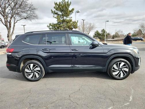 2025 Volkswagen Atlas 2.0T SE w/Technology 4MOTION