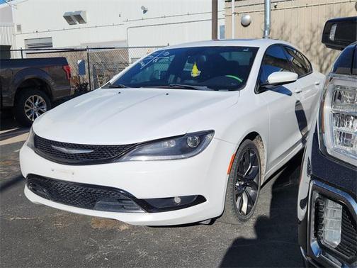 2015 Chrysler 200 S