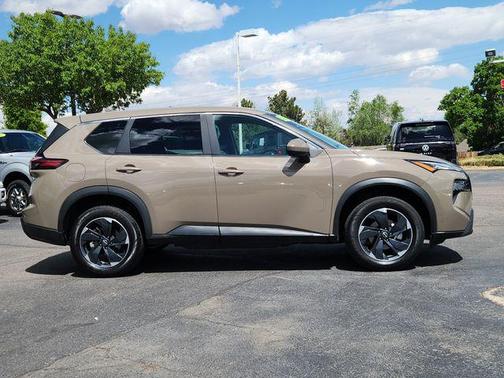 Baja Storm Metallic 2025 Nissan Rogue SV