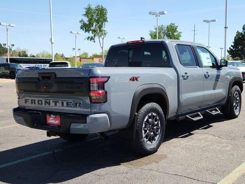 Boulder Gray Pearl 2026 Nissan Frontier PRO-4X