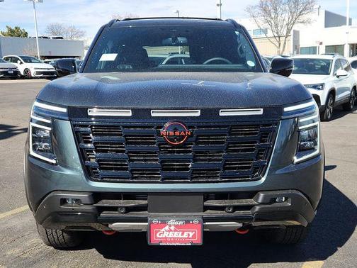 Alpine Metallic/Super Black 2026 Nissan Armada PRO-4X